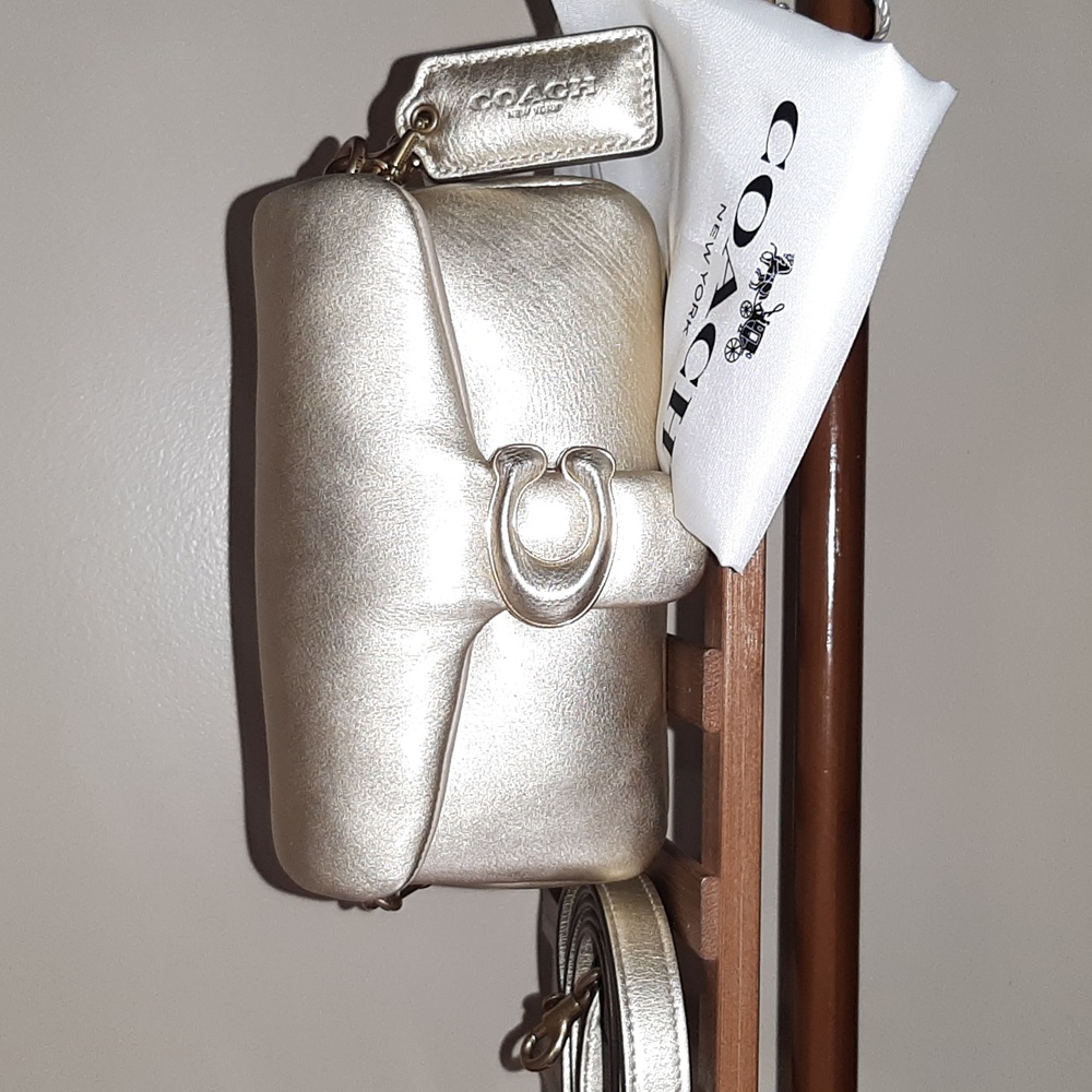 Coach Pillow Tabby Shoulder Bag 18